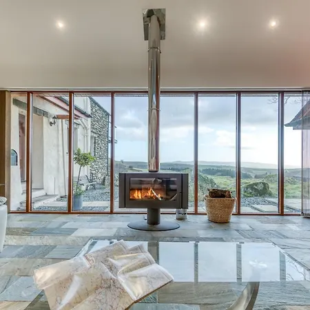 4 Bed In Broughton Mills 75286 Дом отдыха *