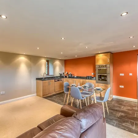 4 Bed In Broughton Mills 75286