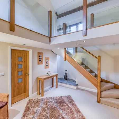 4 Bed In Broughton Mills 75286 Дом отдыха